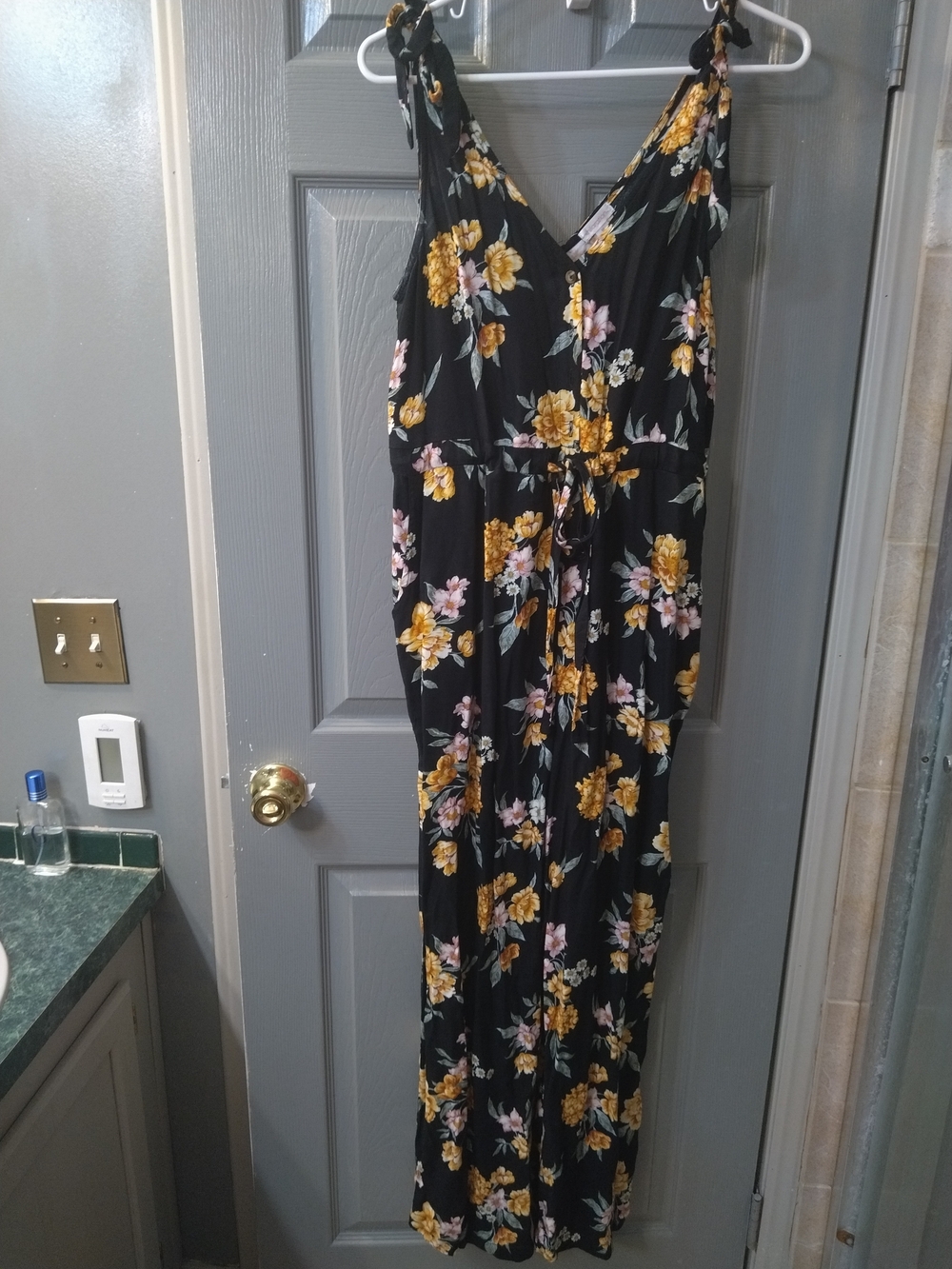 Women's  Black sleeveless wide-leg floral jumpsuit By Xhilaration